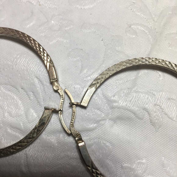 Sterling silver pierced hoop earrings - Picture 3 of 3